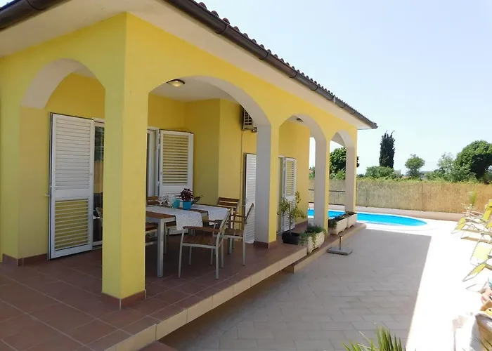 Villa Sweet Home